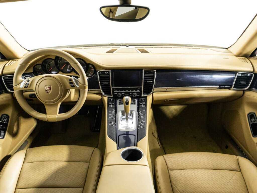 Купить Porsche Panamera 4, 2010, 166 804 км, фото №12