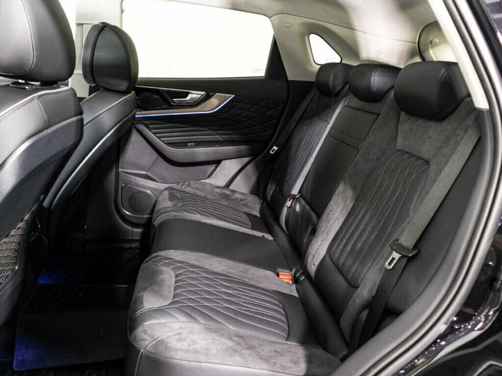 Купить Hongqi HS5, 2024, 9 394 км, фото №10