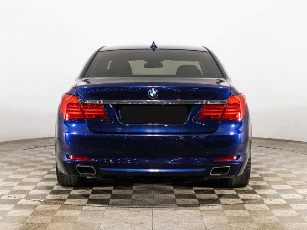 Купить BMW 7 серии 740i, 2012, 183 136 км, фото №6