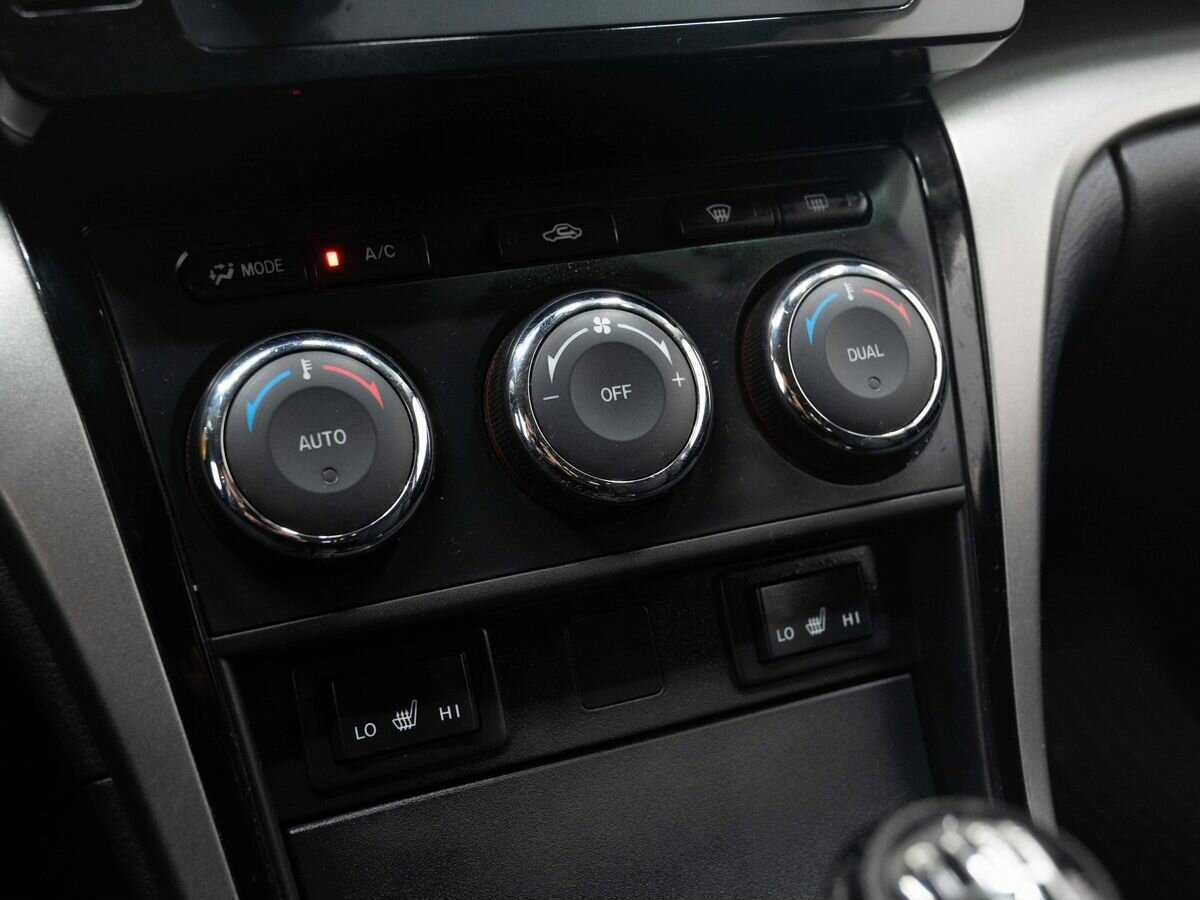 Купить Mazda 6, 2011, 216 370 км, фото №21