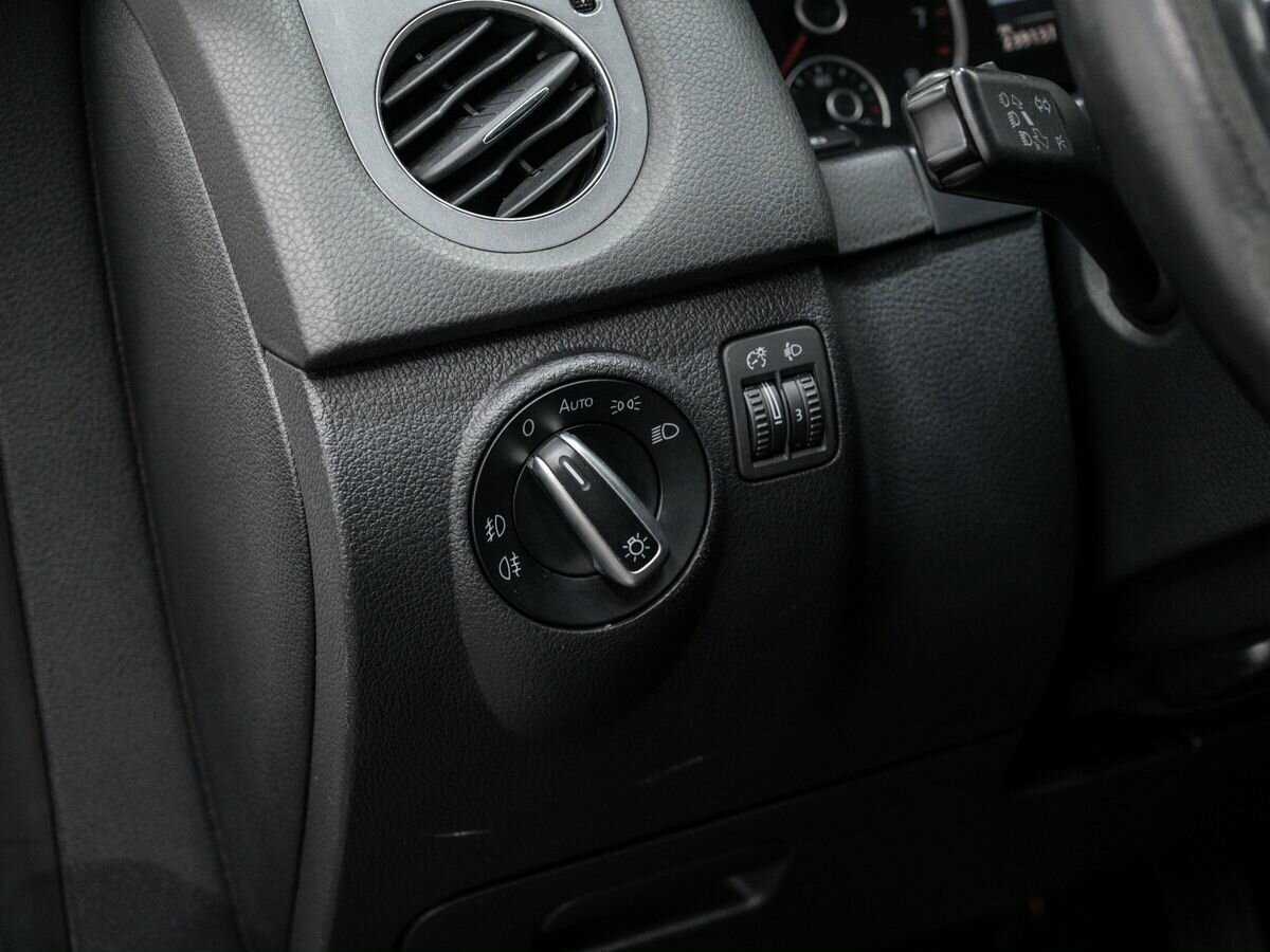 Купить Volkswagen Tiguan, 2011, 240 000 км, фото №17