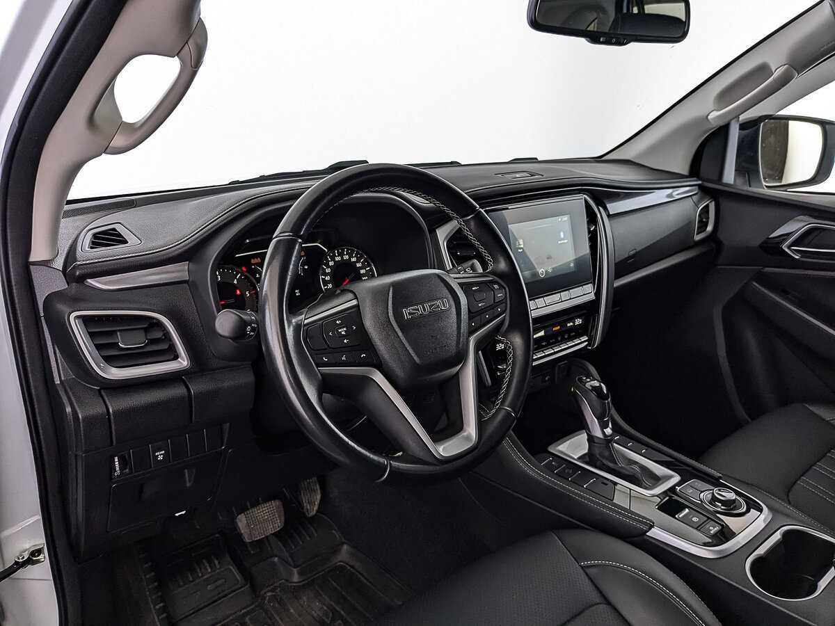 Купить Isuzu MU-X, 2021, 29 828 км, фото №15