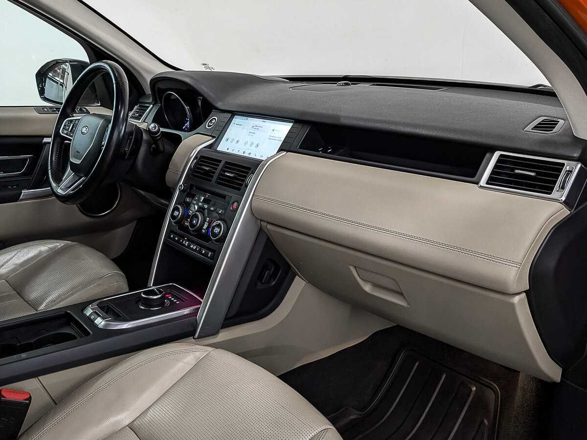 Купить Land Rover Discovery Sport, 2017, 133 692 км, фото №13