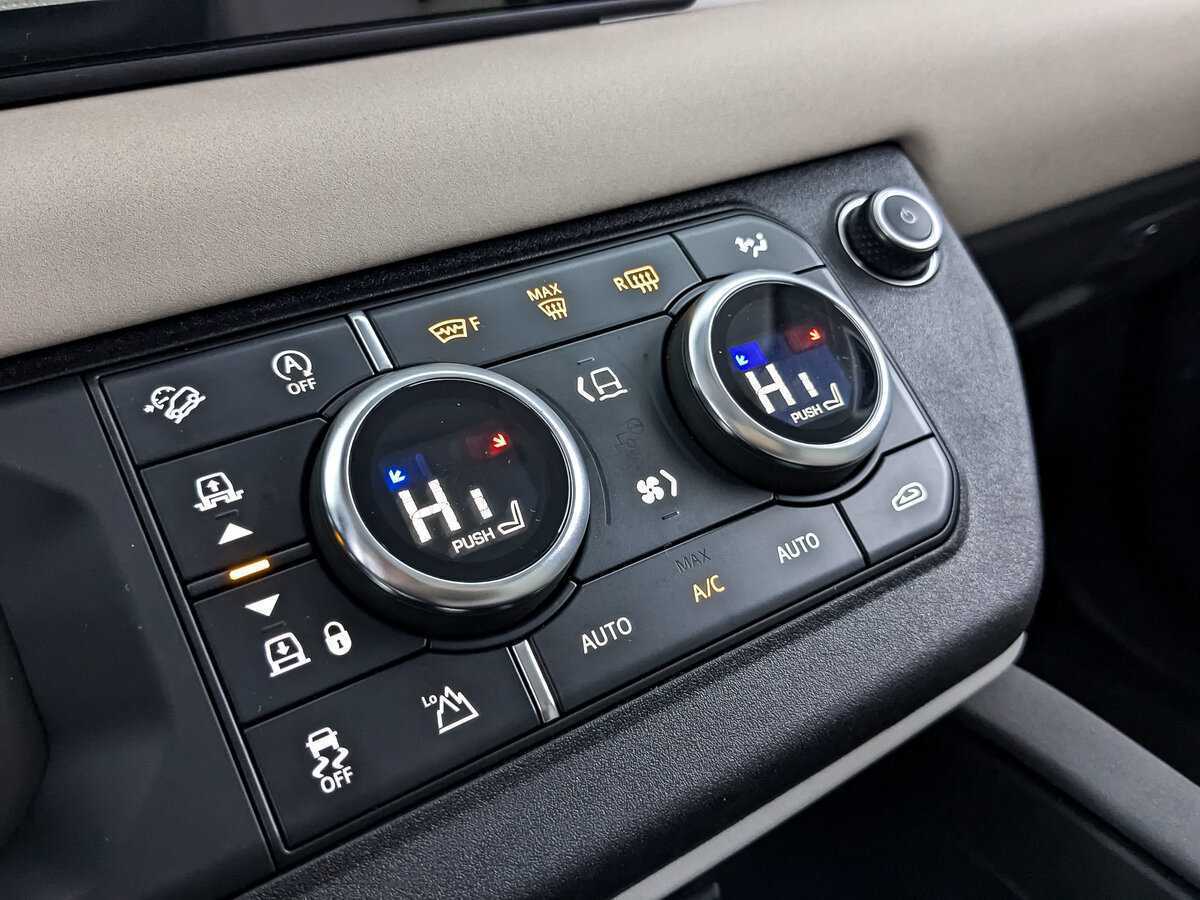 Купить Land Rover Defender 110, 2021, 51 833 км, фото №26