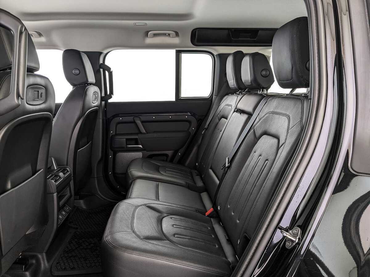 Купить Land Rover Defender 110, 2021, 64 672 км, фото №18