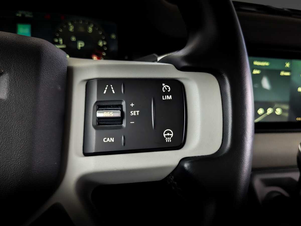 Купить Land Rover Defender 110, 2021, 66 300 км, фото №28