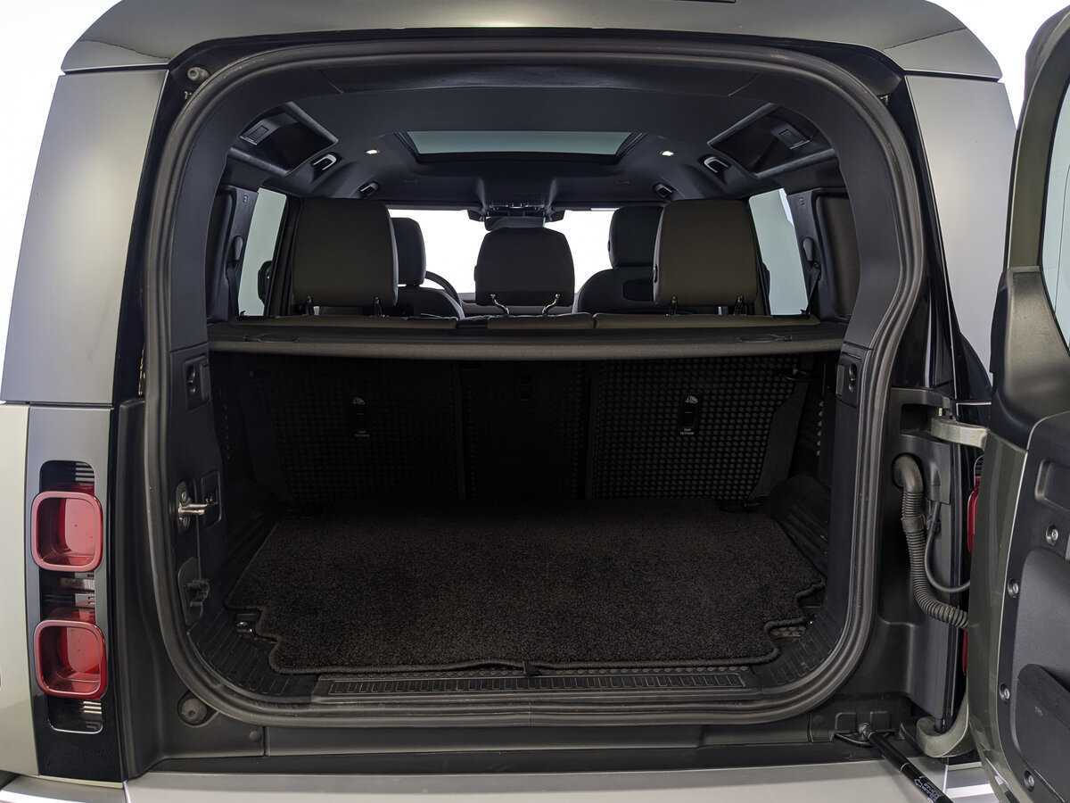 Купить Land Rover Defender 110, 2021, 61 005 км, фото №10