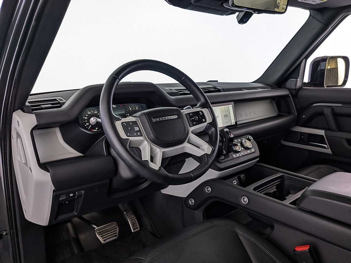 Купить Land Rover Defender 90, 2021, 52 800 км, фото №15