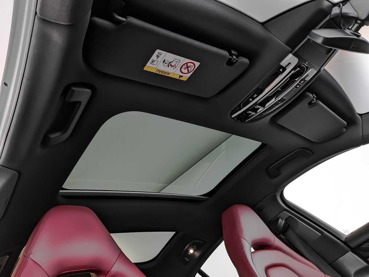 Купить Porsche Panamera 4, 2019, 96 179 км, фото №23