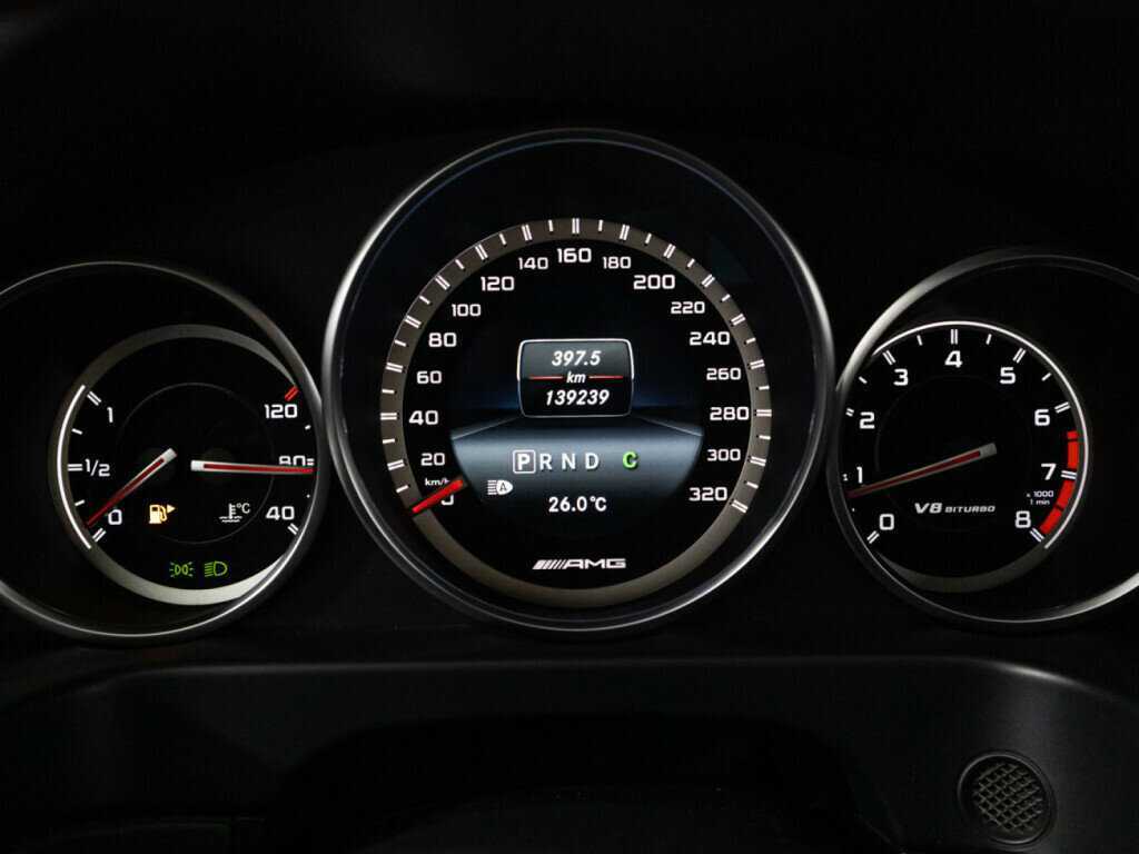 Купить Mercedes-Benz E-Класс AMG 63 AMG, 2014, 139 200 км, фото №12