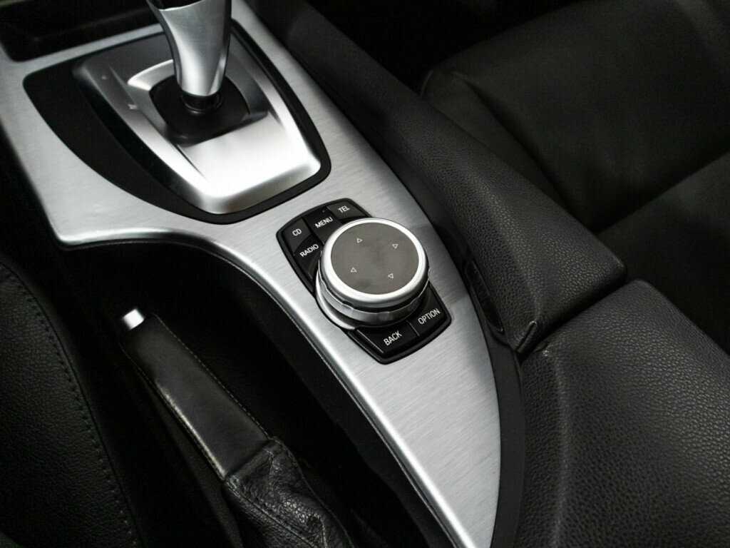 Купить BMW 5 серии 520d, 2009, 468 009 км, фото №15