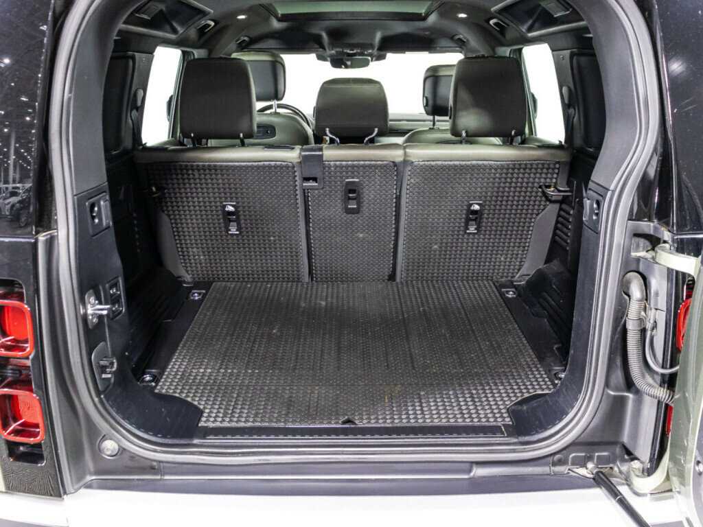 Купить Land Rover Defender 110, 2021, 42 309 км, фото №15