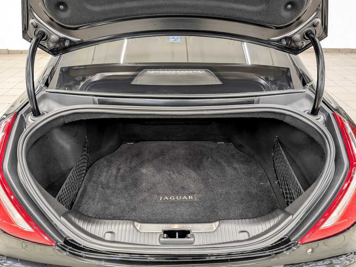 Купить Jaguar XJ, 2017, 60 602 км, фото №10