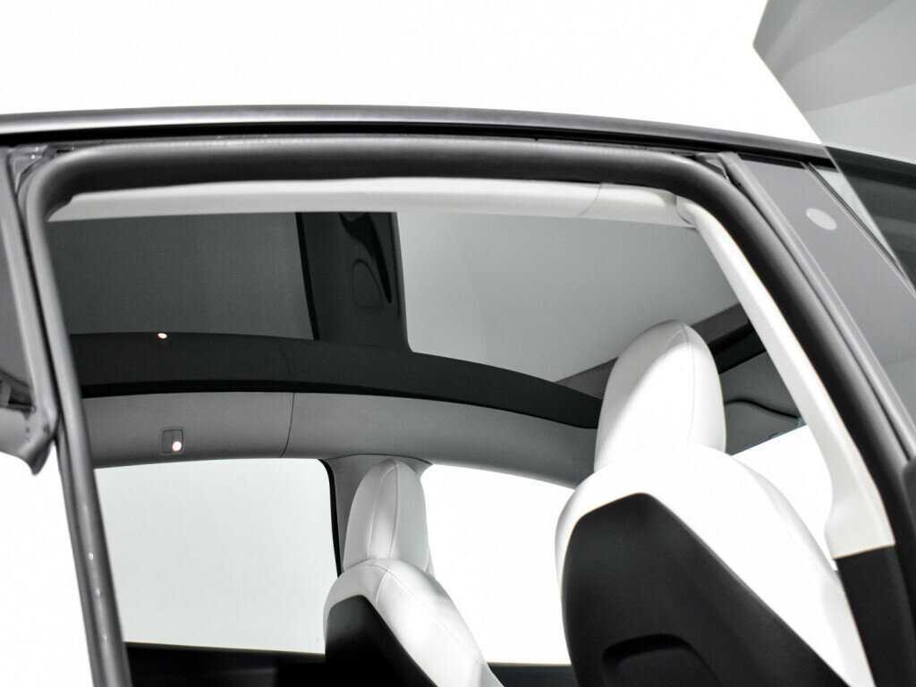 Купить Tesla Model Y Performance, 2022, 23 000 км, фото №12