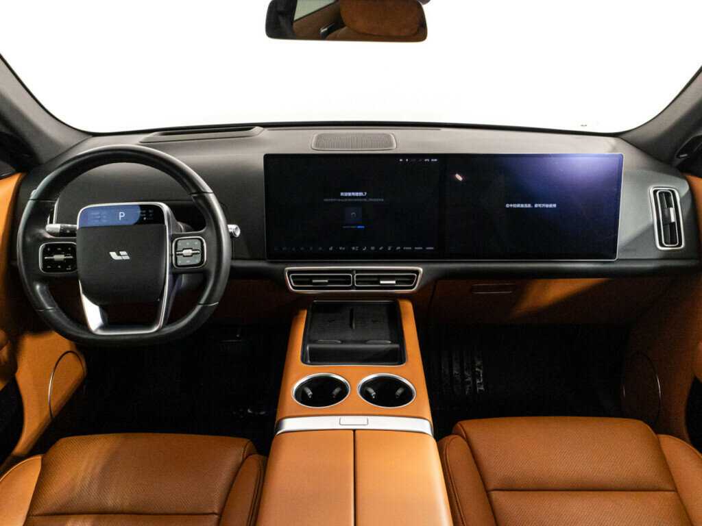 Купить LiXiang L7, 2023, 47 441 км, фото №10