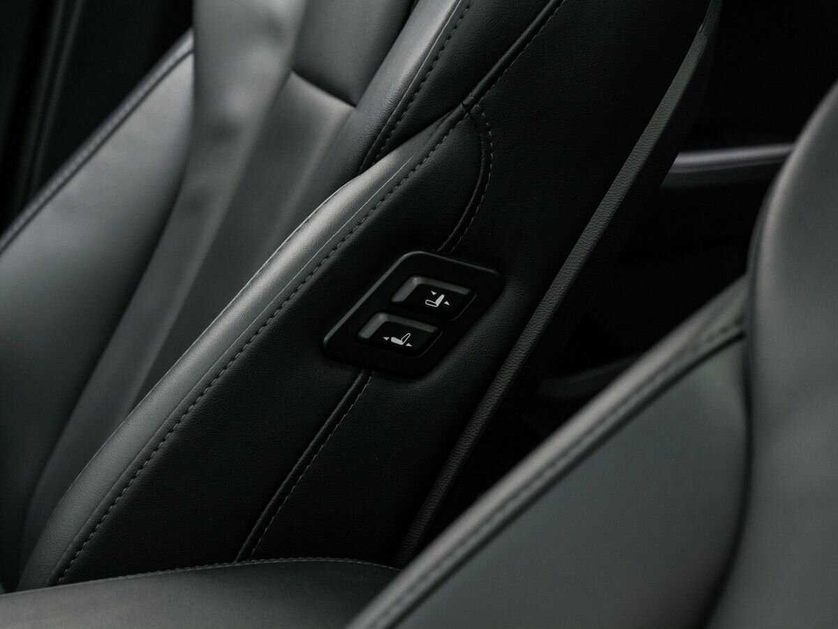 Купить Hongqi H5, 2022, 33 000 км, фото №22