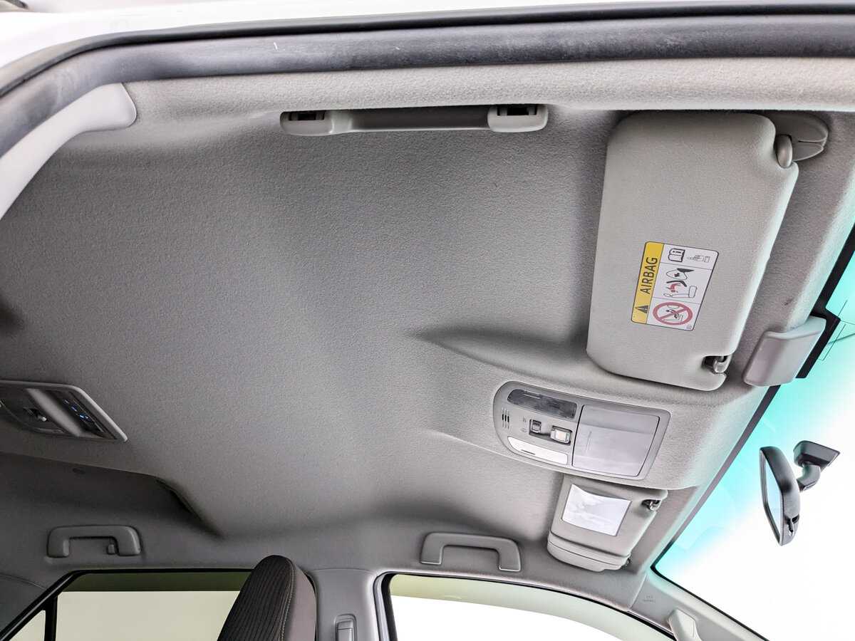 Купить Toyota Fortuner, 2019, 65 140 км, фото №21