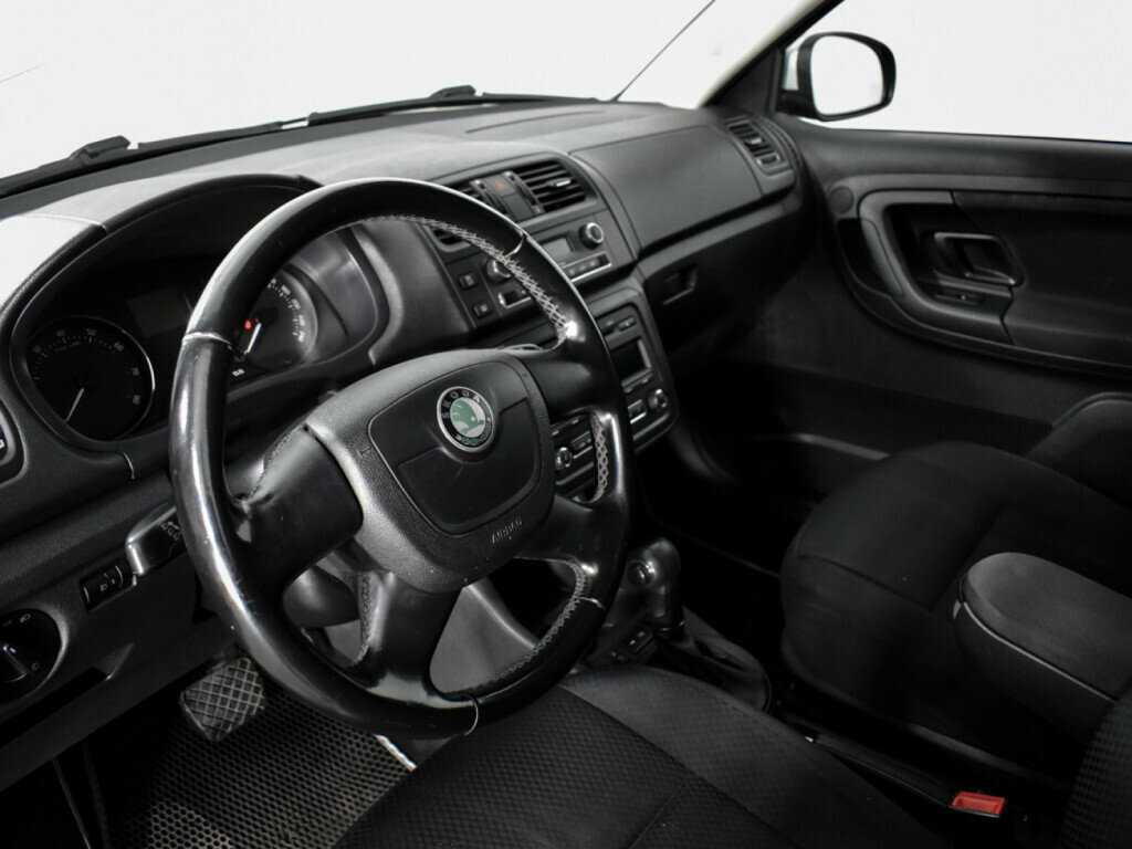 Купить Skoda Fabia, 2011, 152 539 км, фото №9