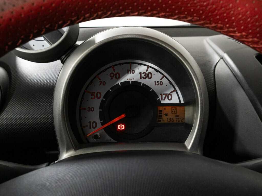 Купить Peugeot 107, 2010, 136 701 км, фото №12