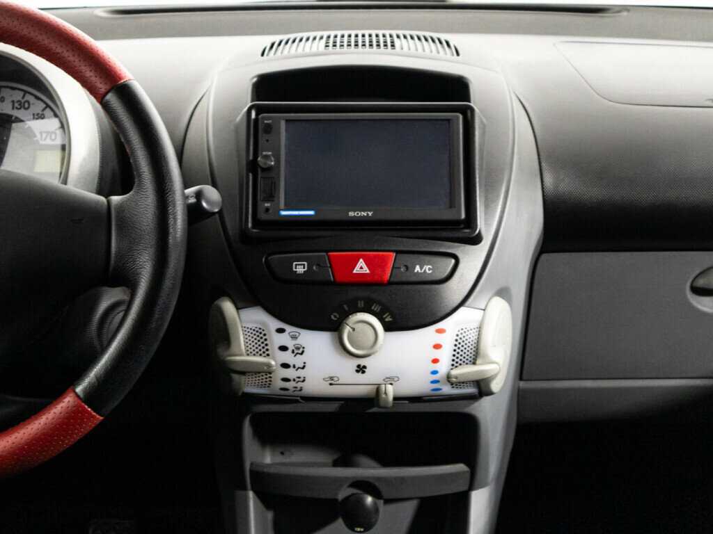 Купить Peugeot 107, 2010, 136 701 км, фото №14