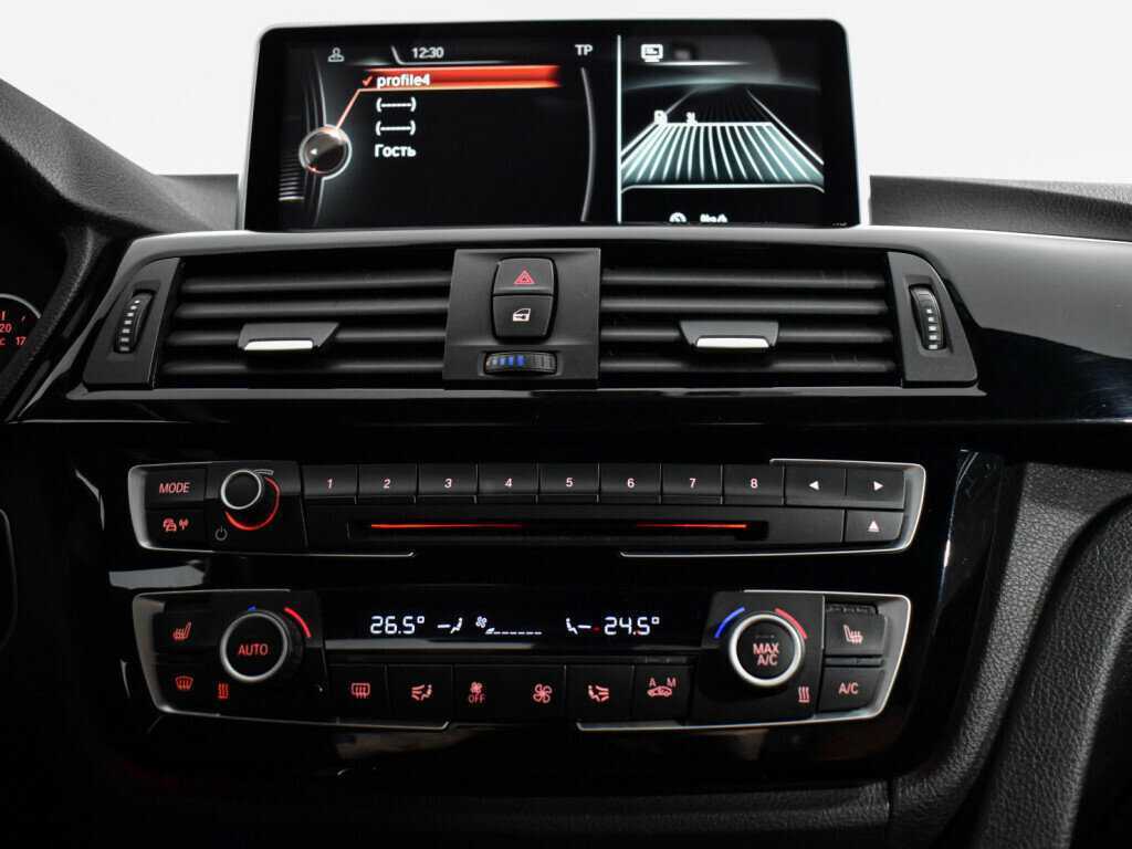 Купить BMW 3 серии 318i, 2017, 177 000 км, фото №19