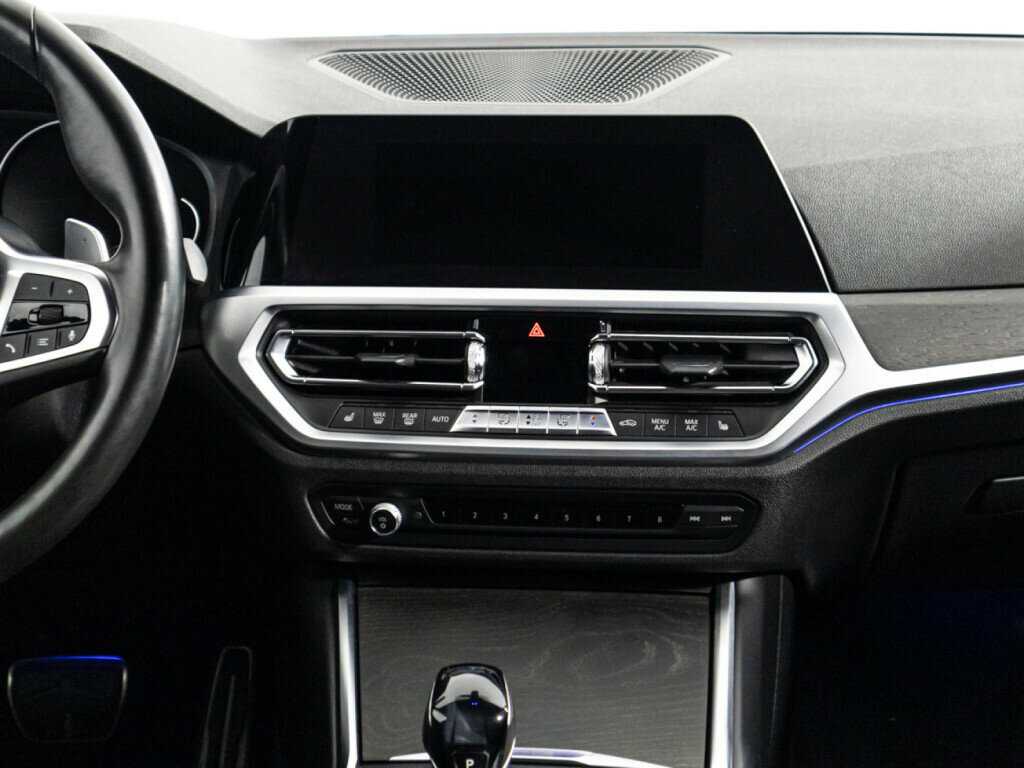 Купить BMW 3 серии 320d, 2019, 65 976 км, фото №14