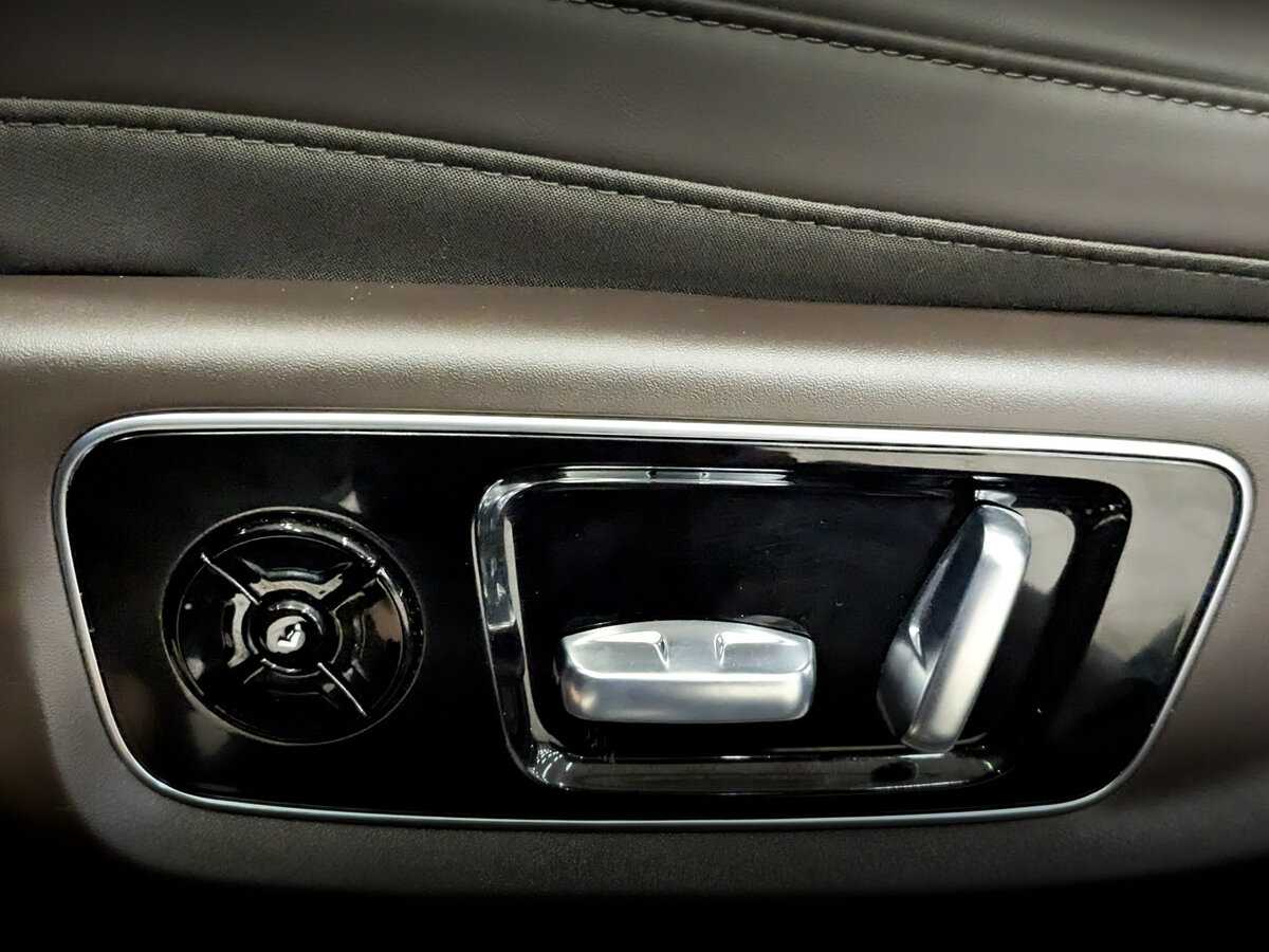 Купить LiXiang L9 44.5 kWh, 2023, 42 449 км, фото №21