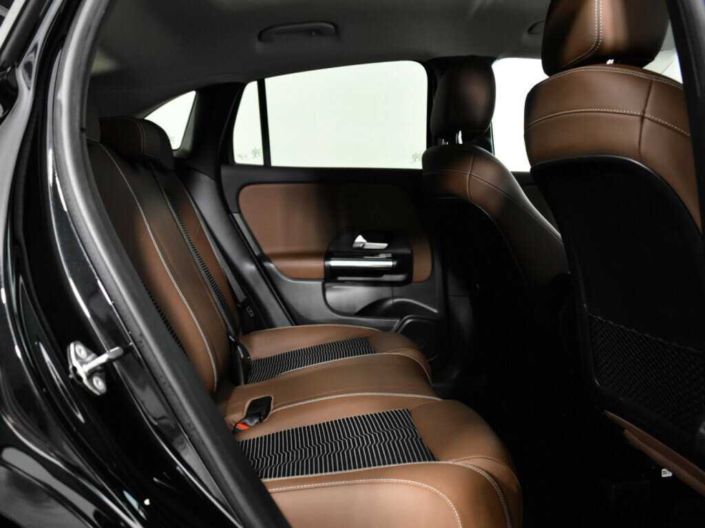 Купить Mercedes-Benz GLA 200, 2020, 50 210 км, фото №10