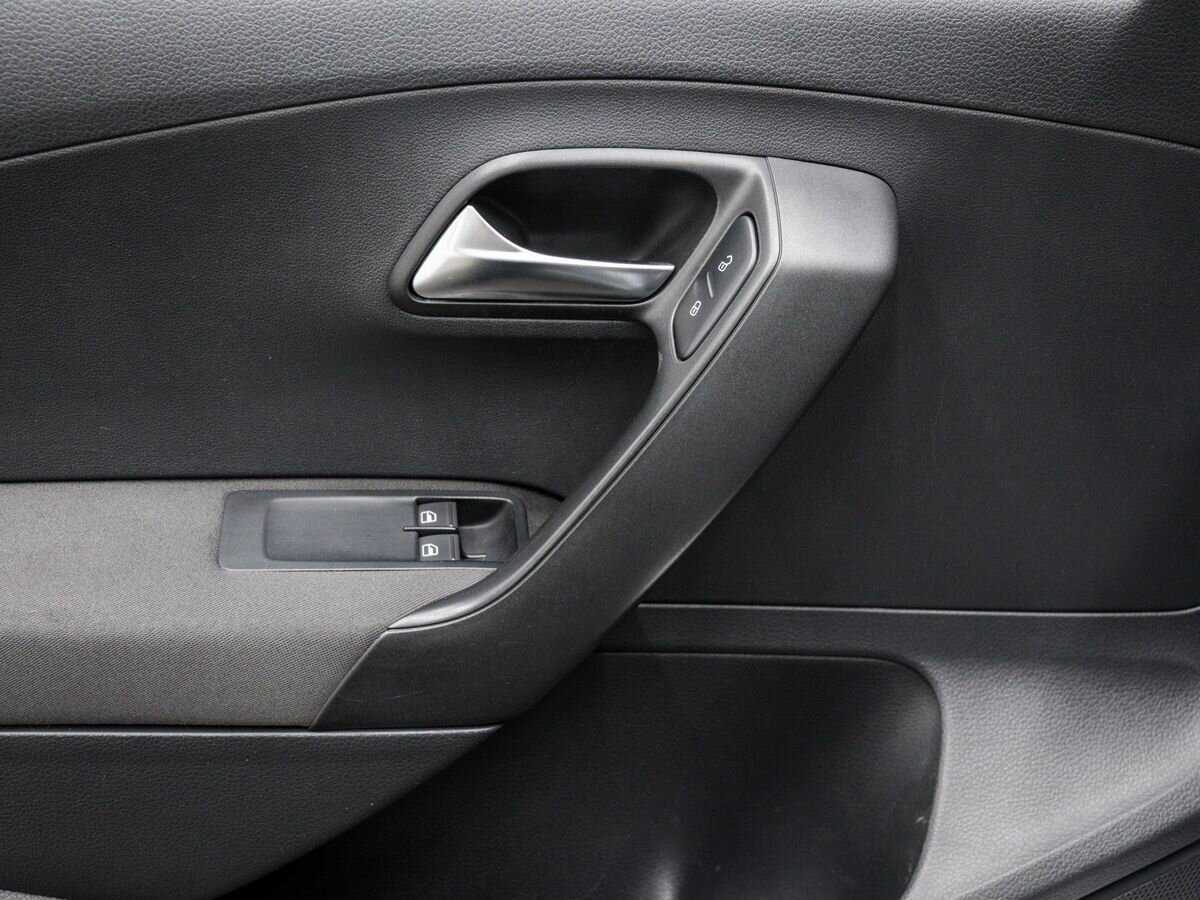 Купить Volkswagen Polo, 2011, 199 250 км, фото №15