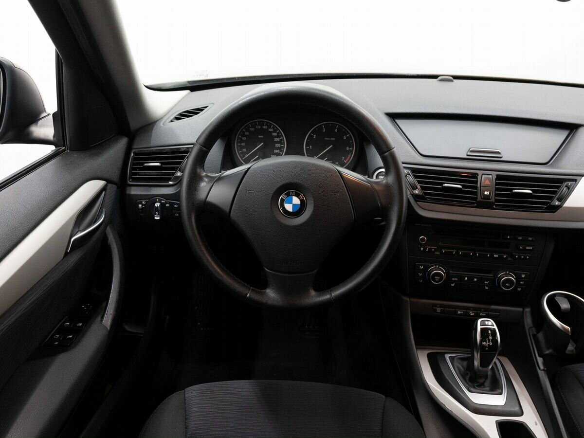 Купить BMW X1 20i, 2013, 280 000 км, фото №16