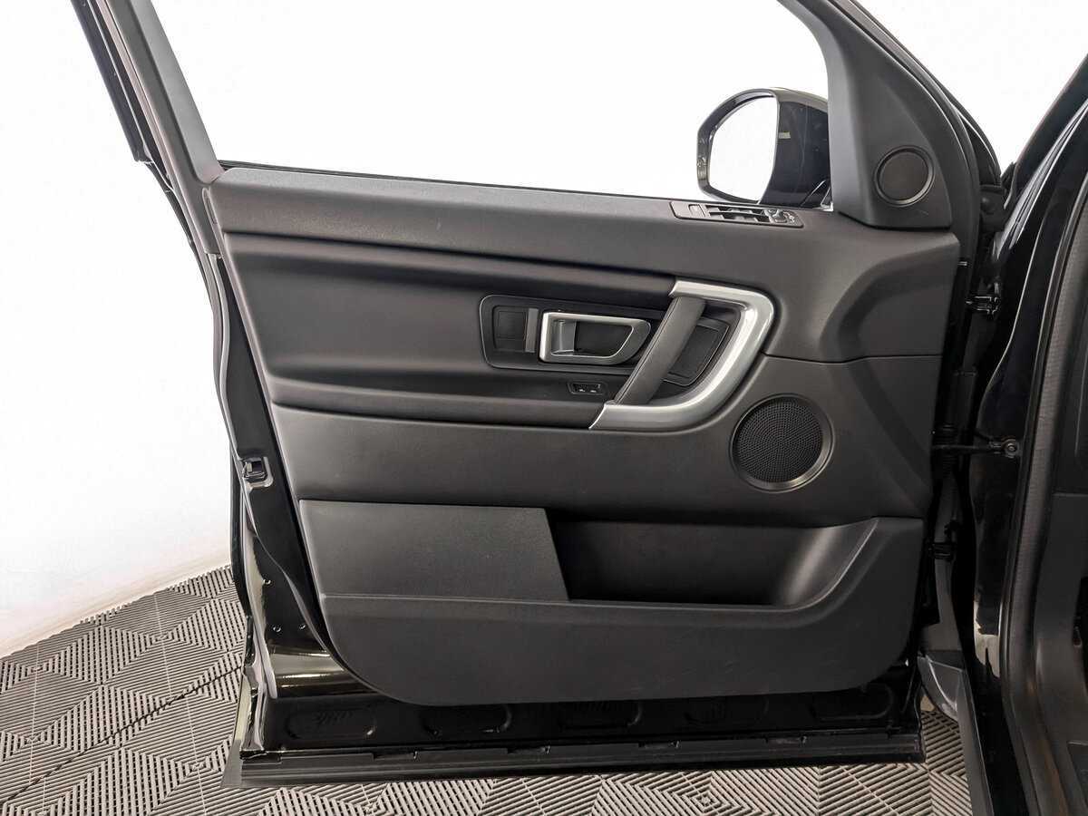 Купить Land Rover Discovery Sport, 2019, 54 626 км, фото №17