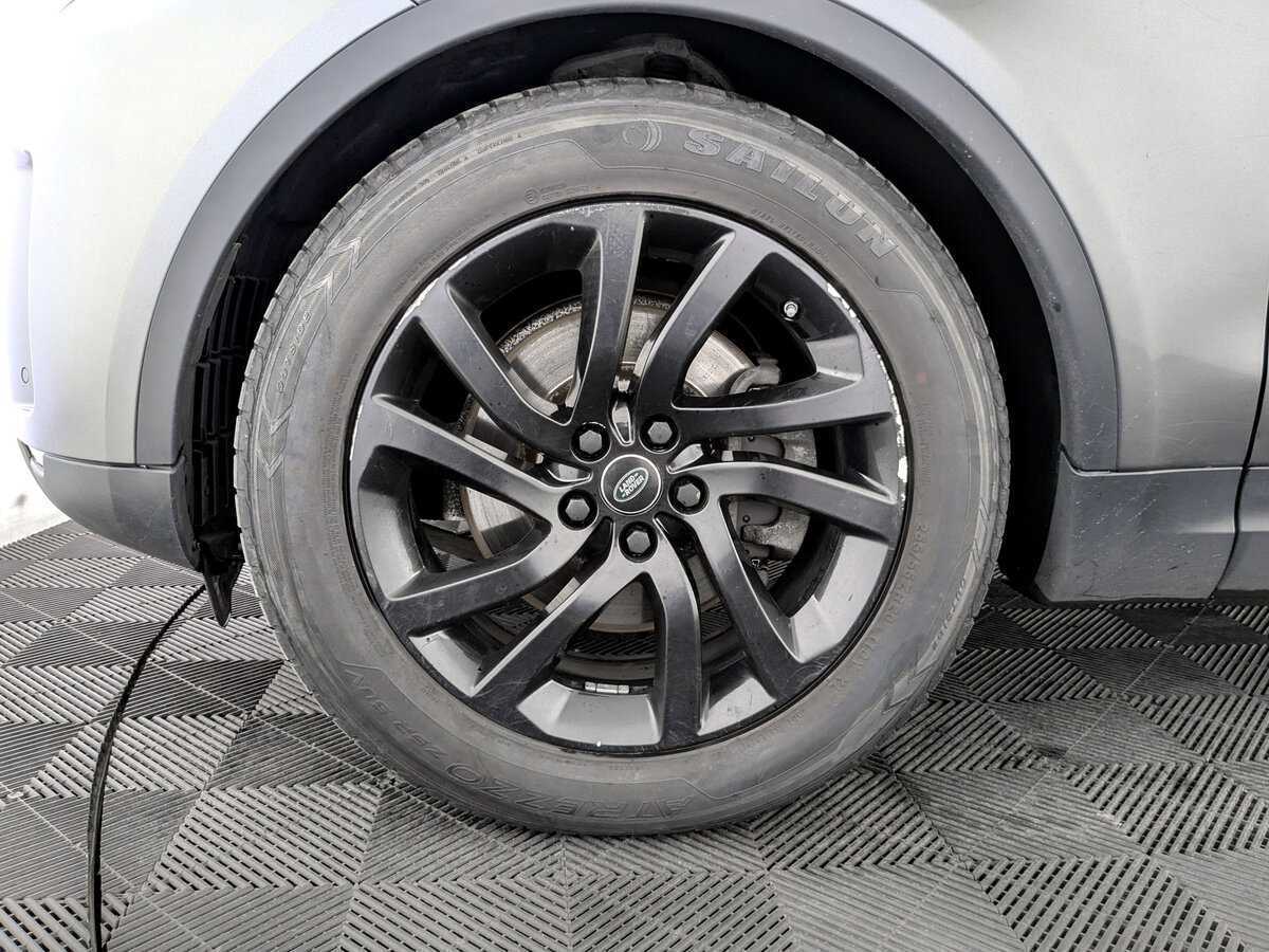 Купить Land Rover Discovery, 2017, 179 686 км, фото №18
