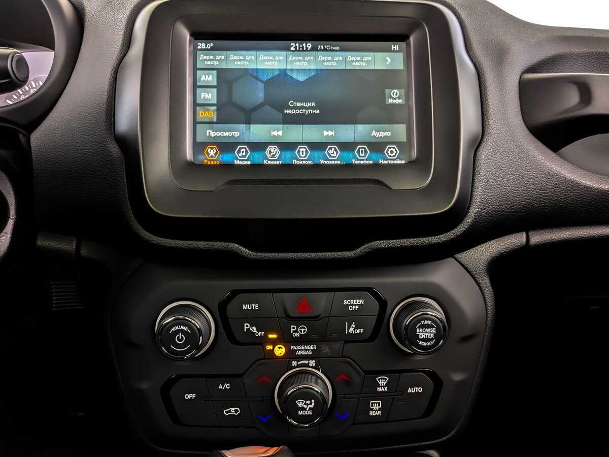 Купить Jeep Renegade, 2019, 68 973 км, фото №15