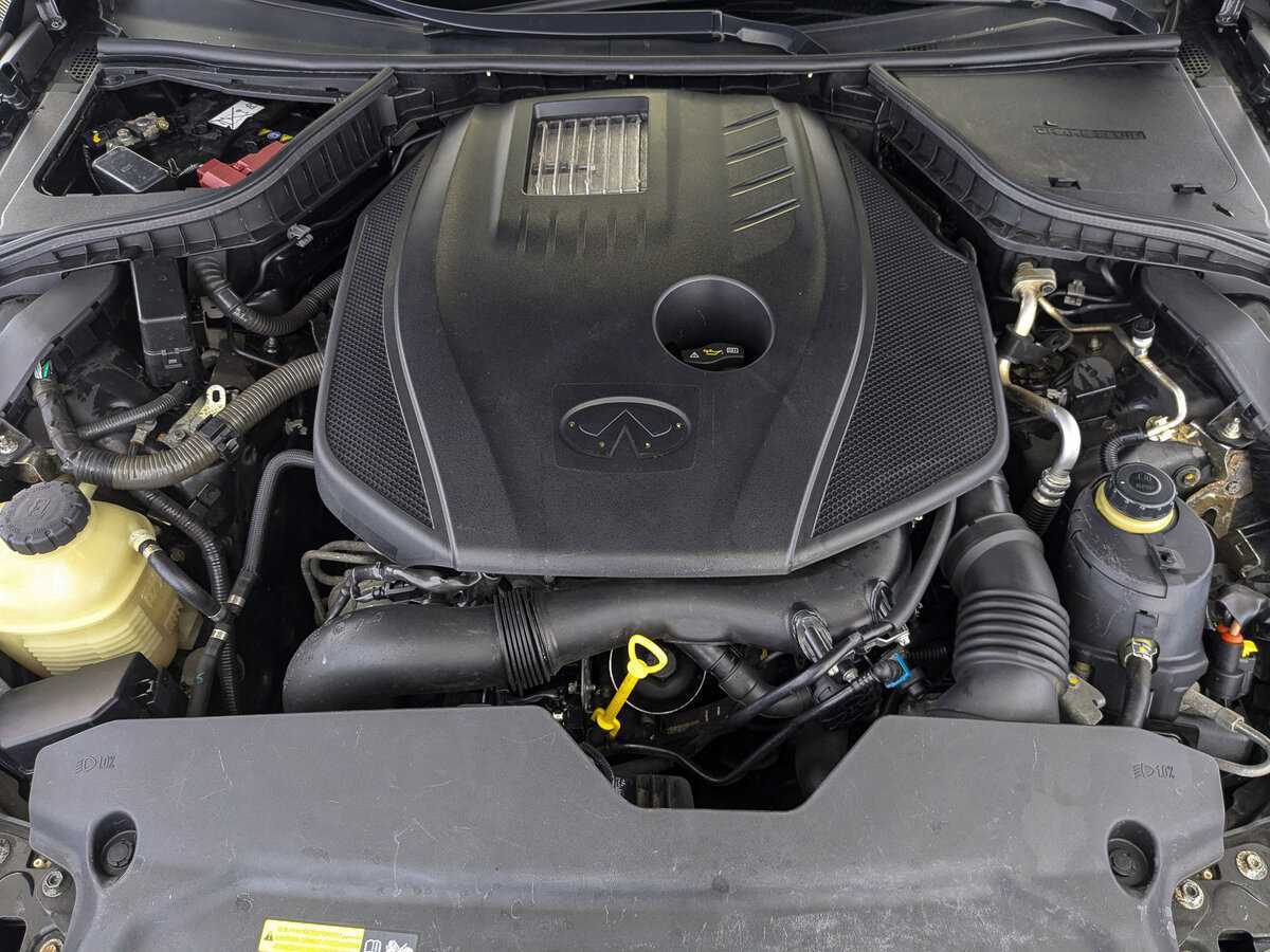 Купить Infiniti Q50, 2016, 129 887 км, фото №9