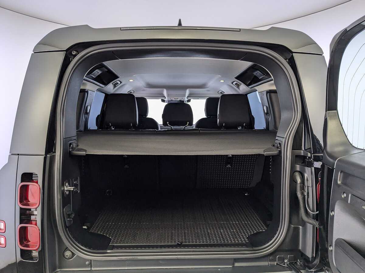 Купить Land Rover Defender 110, 2021, 70 730 км, фото №10