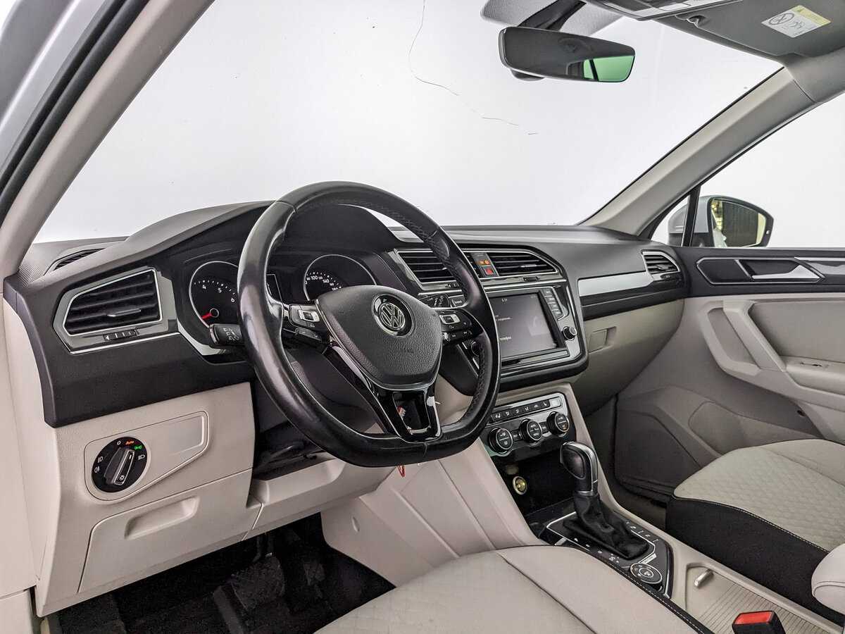Купить Volkswagen Tiguan, 2017, 213 417 км, фото №16