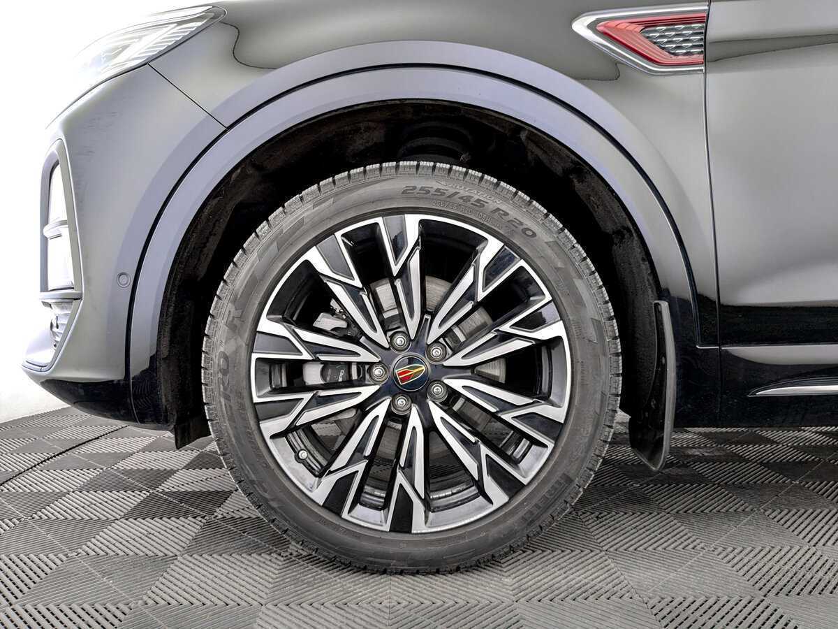 Купить Hongqi HS5, 2023, 25 944 км, фото №17