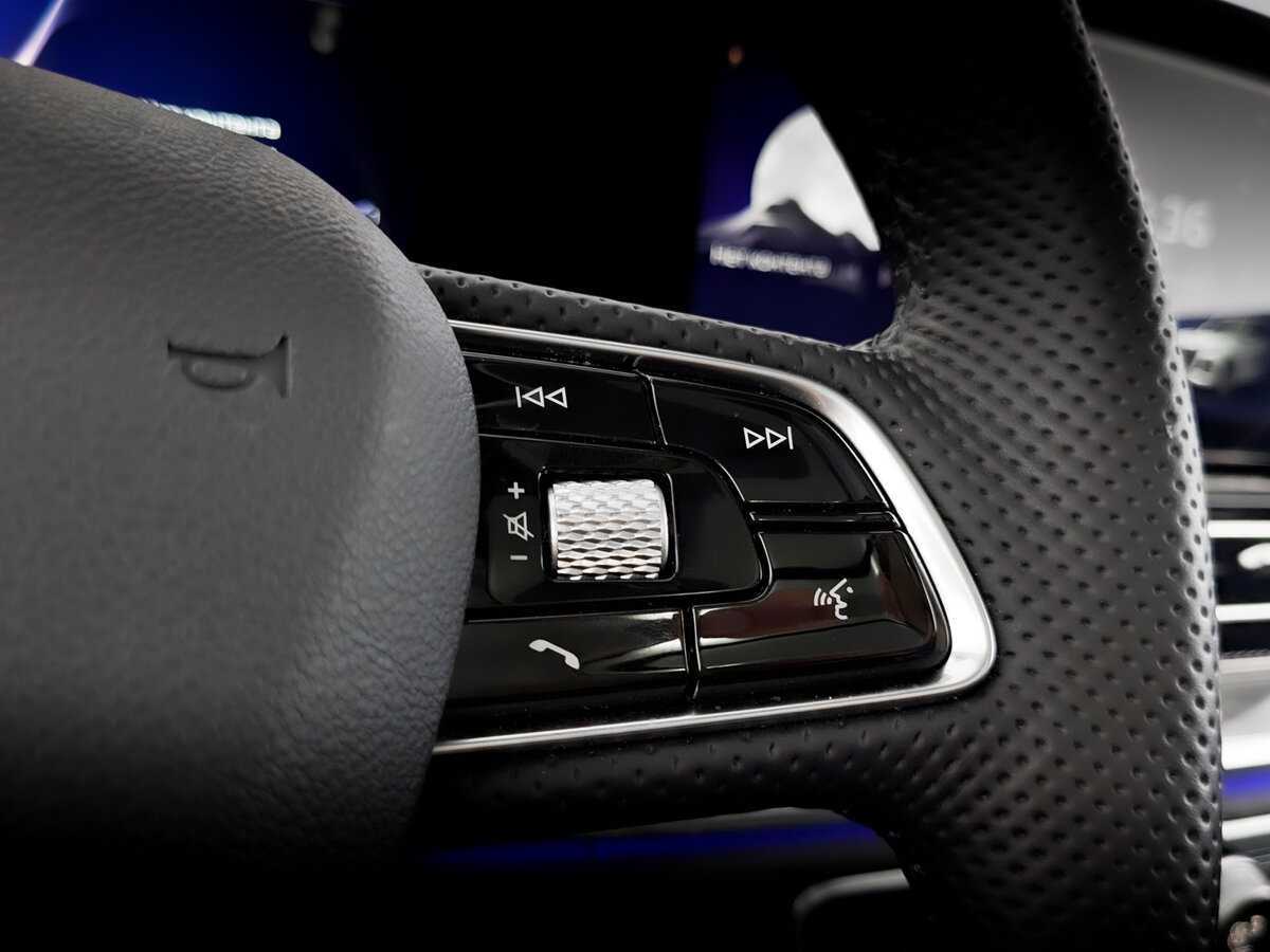 Купить Hongqi HS5, 2023, 25 944 км, фото №29