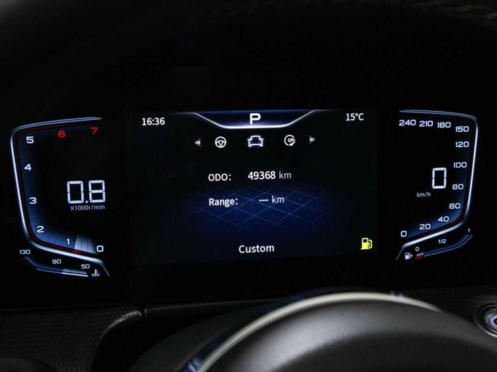 Купить Hongqi H5, 2023, 49 500 км, фото №12