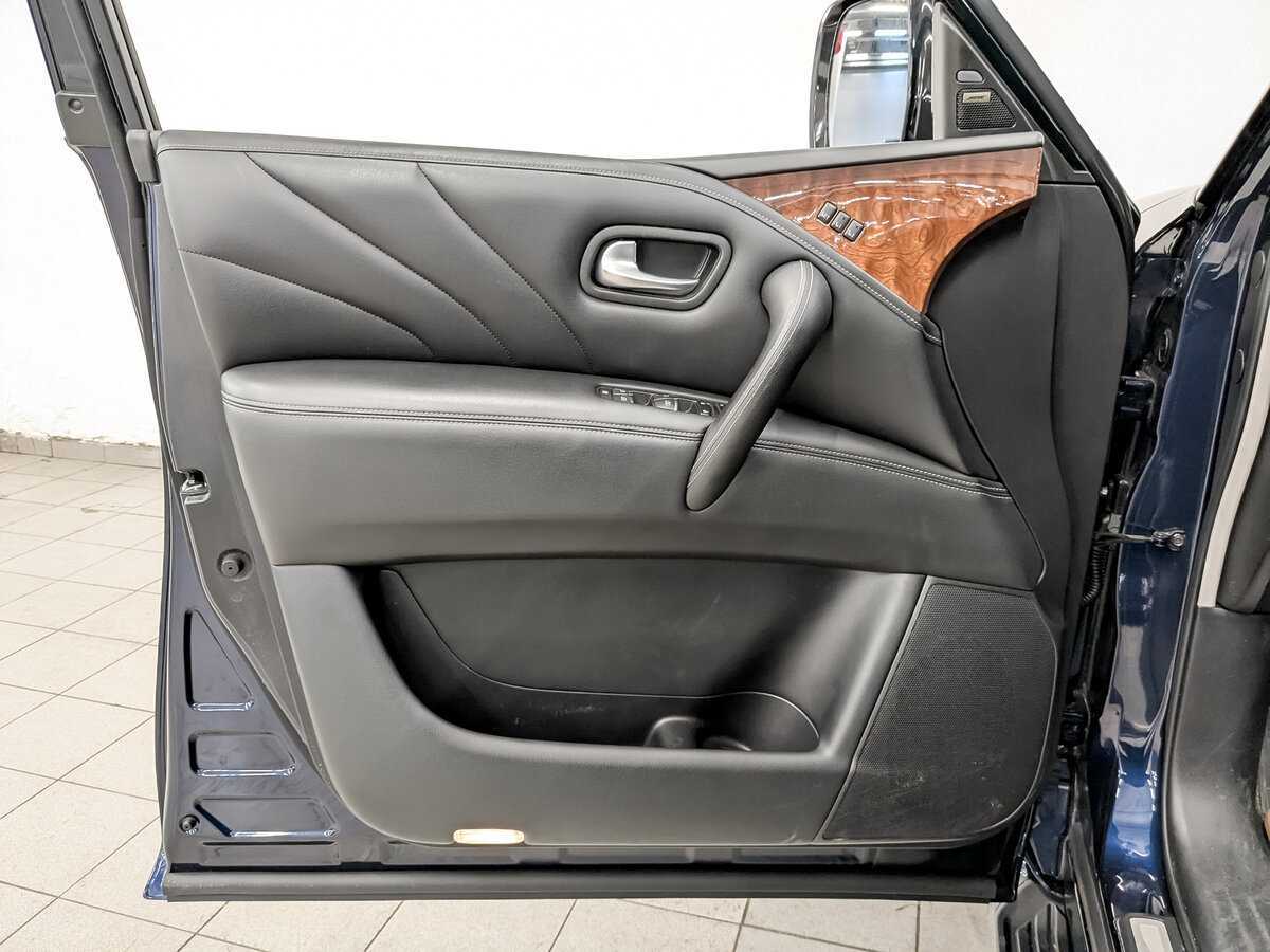 Купить Infiniti QX80, 2017, 100 292 км, фото №18