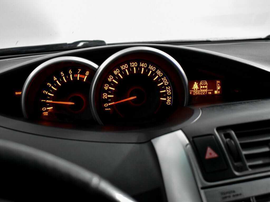 Купить Toyota Verso, 2010, 266 226 км, фото №18