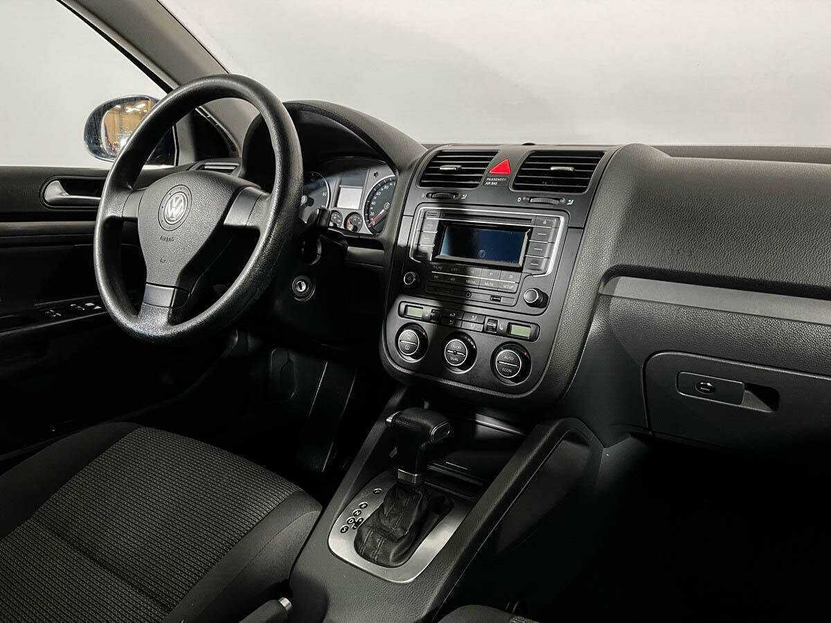 Купить Volkswagen Jetta, 2006, 185 353 км, фото №7