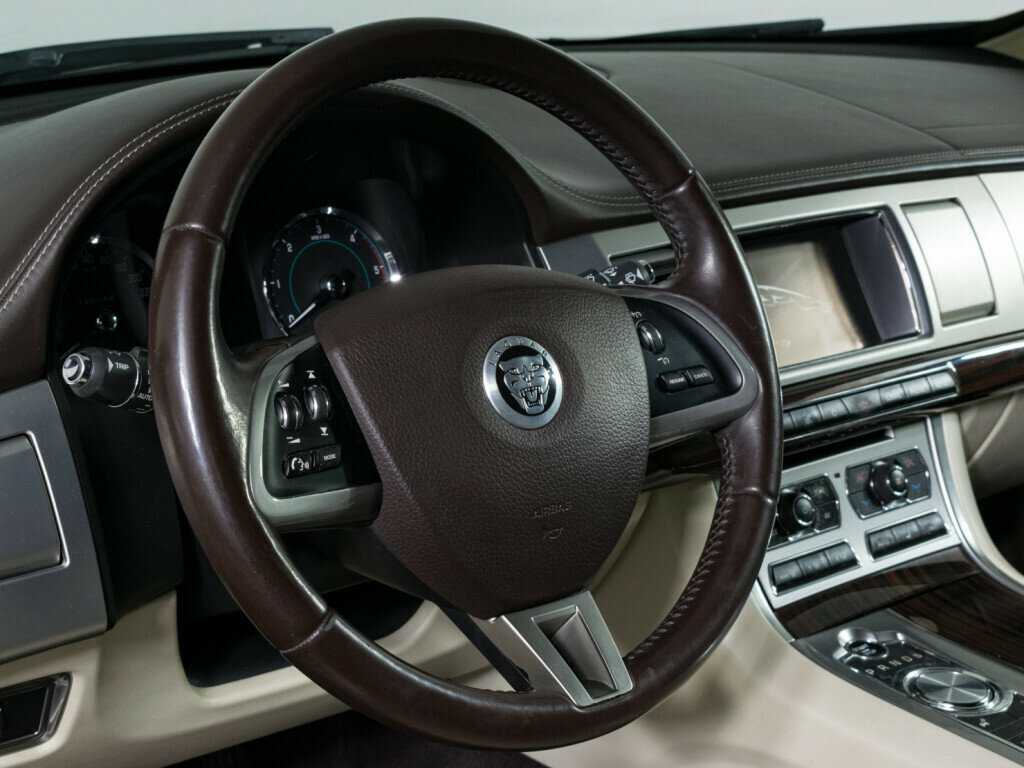 Купить Jaguar XF, 2011, 121 300 км, фото №12