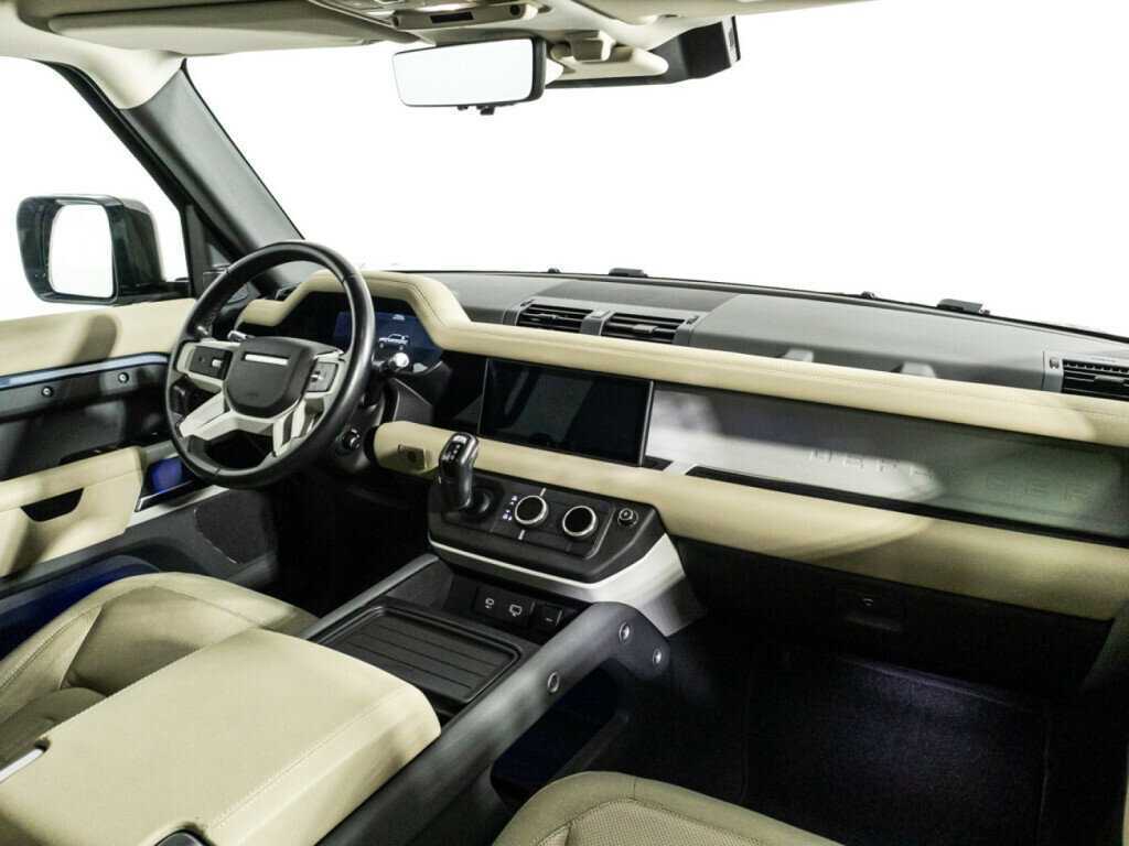 Купить Land Rover Defender 110, 2021, 95 660 км, фото №7
