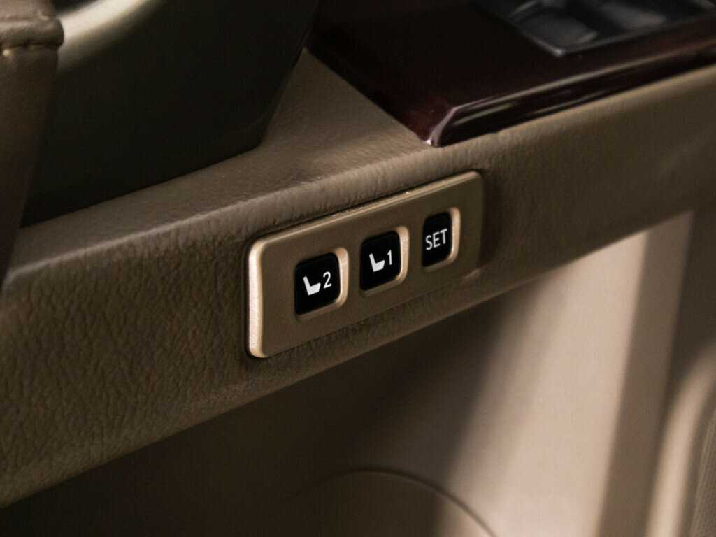 Купить Lexus GX 460, 2014, 321 509 км, фото №16