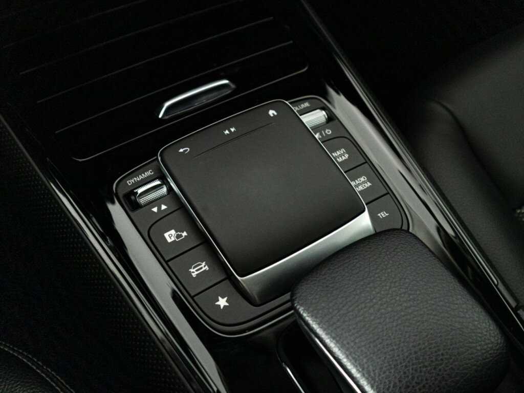 Купить Mercedes-Benz GLB 200, 2020, 67 565 км, фото №19