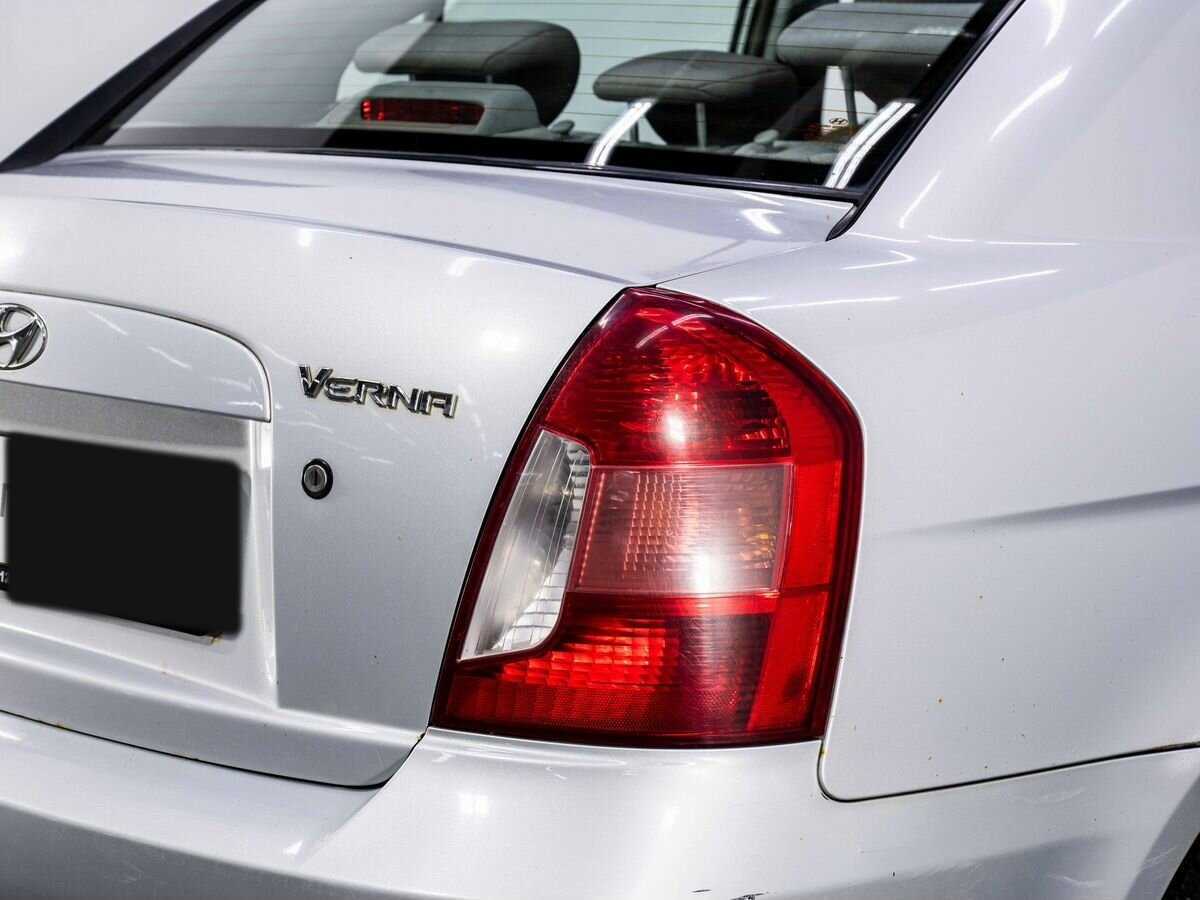 Купить Hyundai Verna, 2006, 260 000 км, фото №19