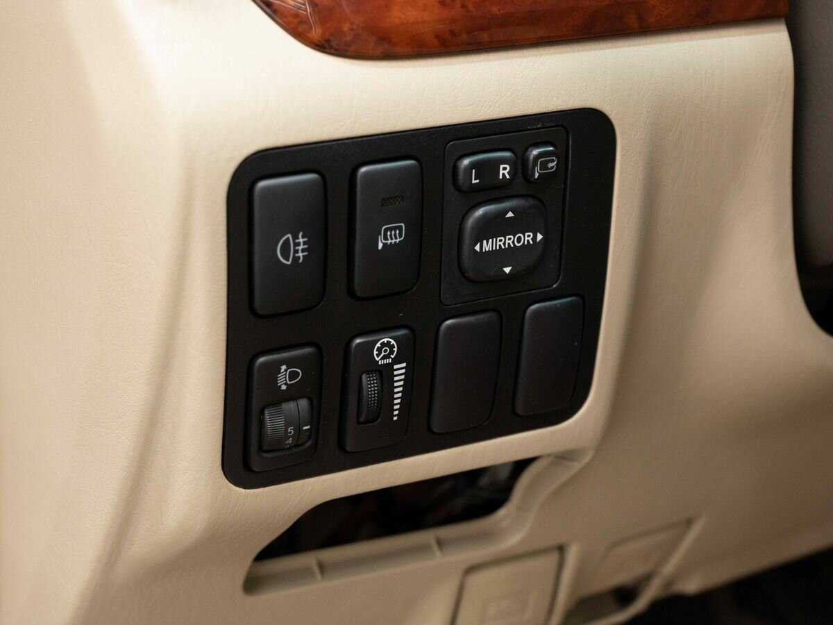 Купить Toyota Land Cruiser Prado 5-speed, 2005, 318 627 км, фото №19