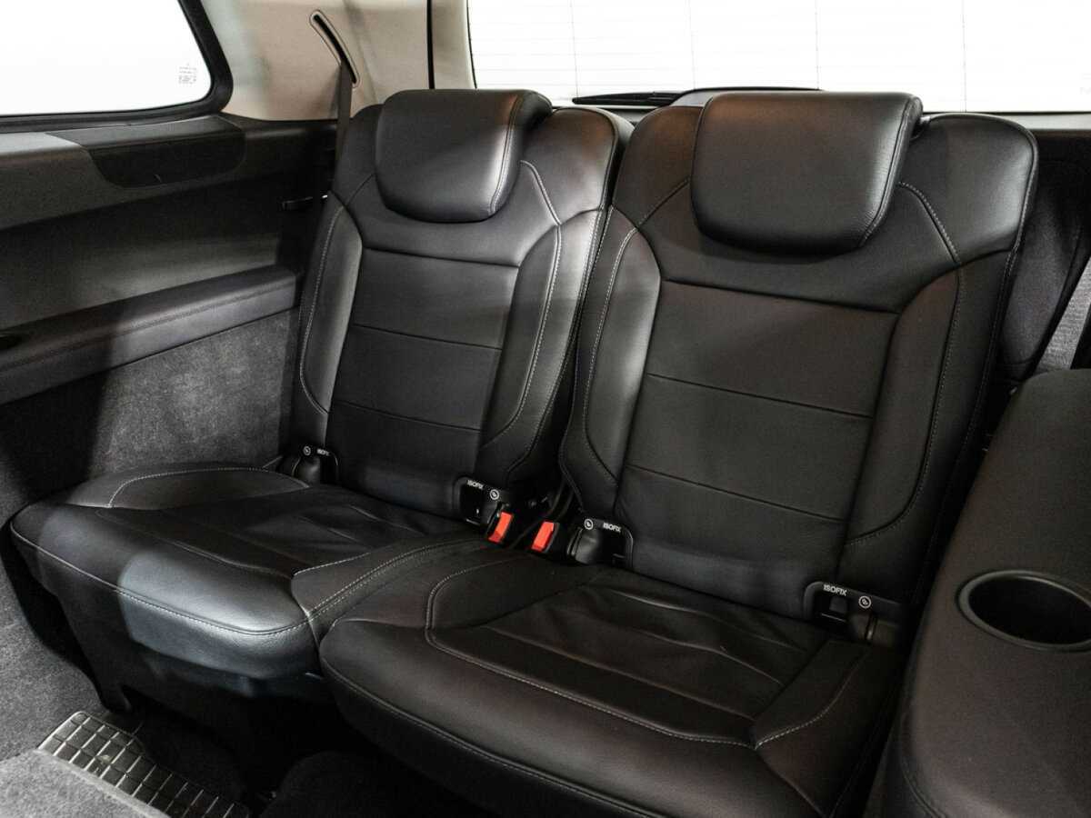 Купить Mercedes-Benz GLS 350 d, 2016, 160 280 км, фото №16