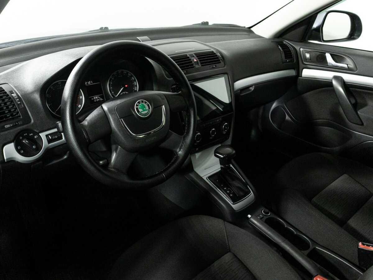 Купить Skoda Octavia, 2009, 213 461 км, фото №11